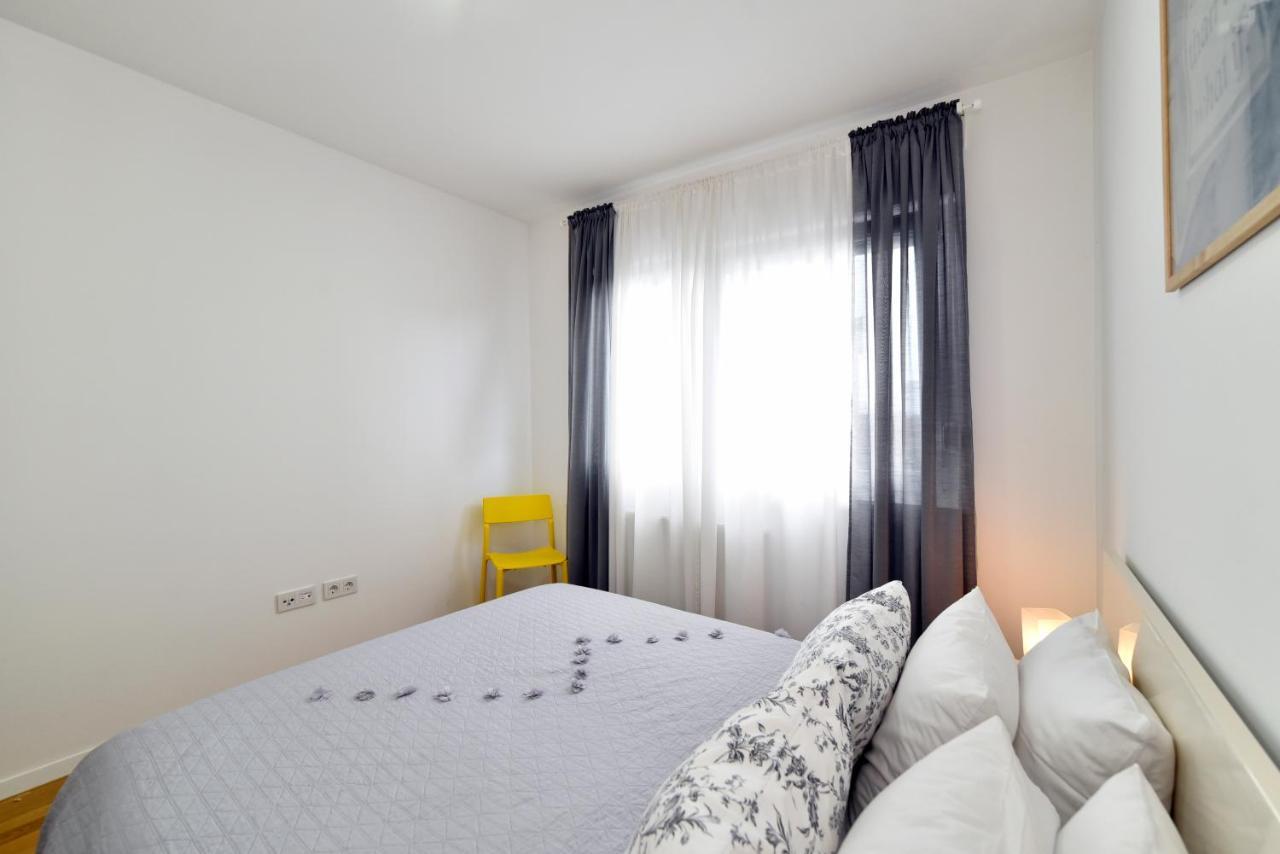 First Class Apartment, Free Parking ザグレブ エクステリア 写真